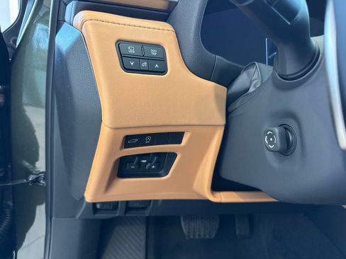 New 2026 Lexus LX 600 4WD w/ Luxury Package image 32