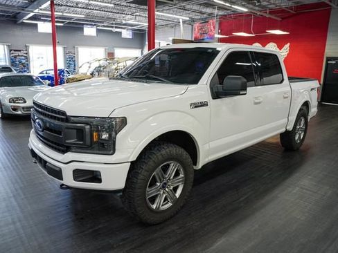 Used 2018 Ford F150 XLT w/ Equipment Group 302A Luxury AWD/4WD image 2