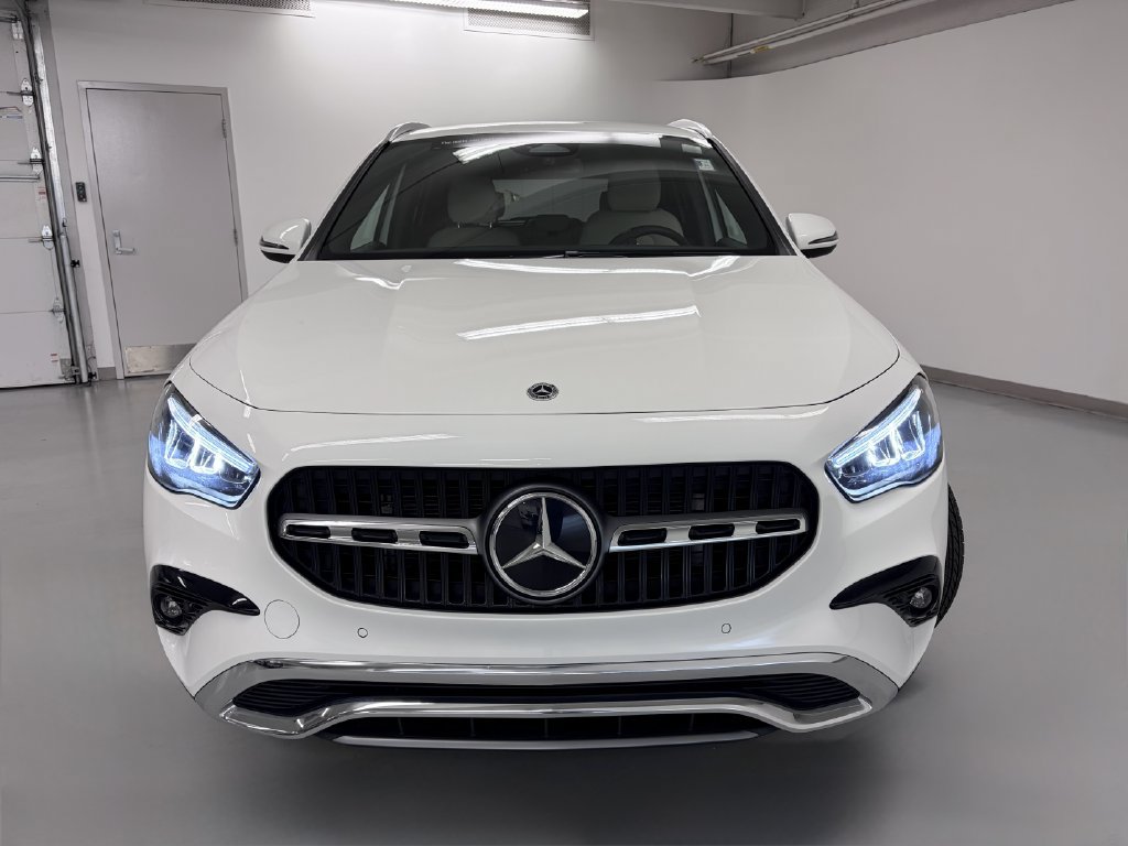 Certified 2025 Mercedes-Benz GLA 250 4MATIC image 4