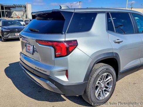 Used 2025 GMC Terrain Elevation image 7