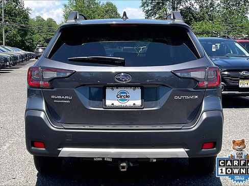 Certified 2024 Subaru Outback Limited AWD/4WD image 4