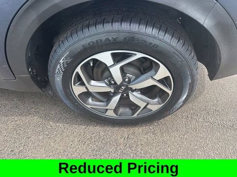 Used 2022 Kia Sportage LX AWD/4WD image 40