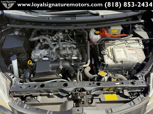 Used 2012 Toyota Prius C Two FWD image 28