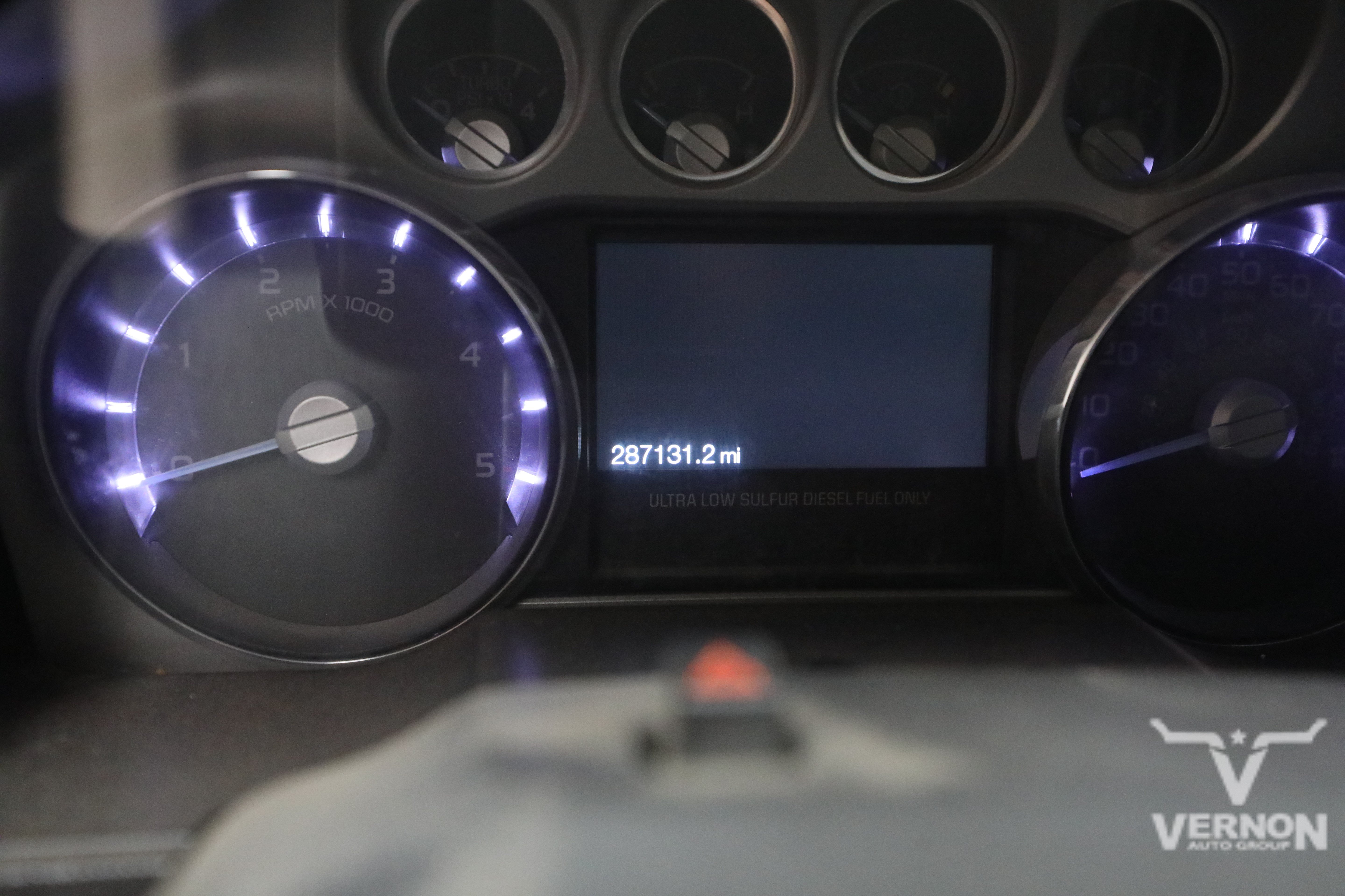 Used 2011 Ford F250 Lariat w/ Lariat Interior Pkg AWD/4WD image 8