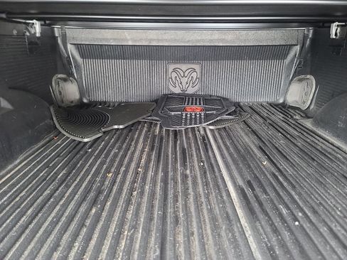 Used 2007 Dodge Ram 1500 Truck SLT image 15