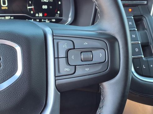 Used 2024 GMC Yukon XL SLE image 31