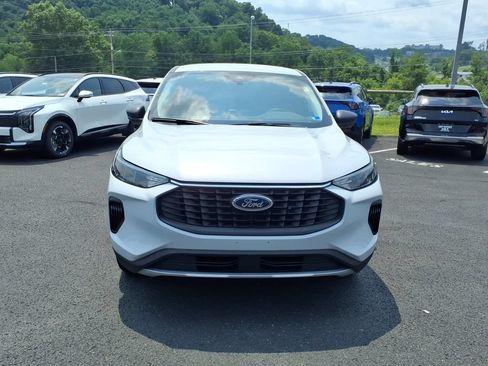 Used 2025 Ford Escape Active AWD/4WD image 5
