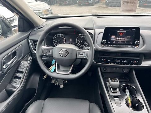 New 2026 Nissan Rogue Dark Armor AWD/4WD image 18