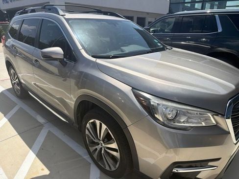 Used 2020 Subaru Ascent Limited w/ Technology Package AWD/4WD image 1