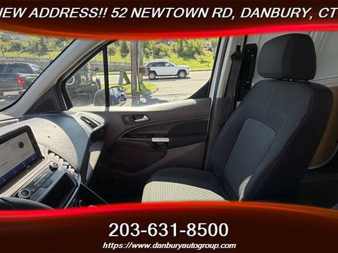 Used 2022 Ford Transit Connect XLT FWD image 12