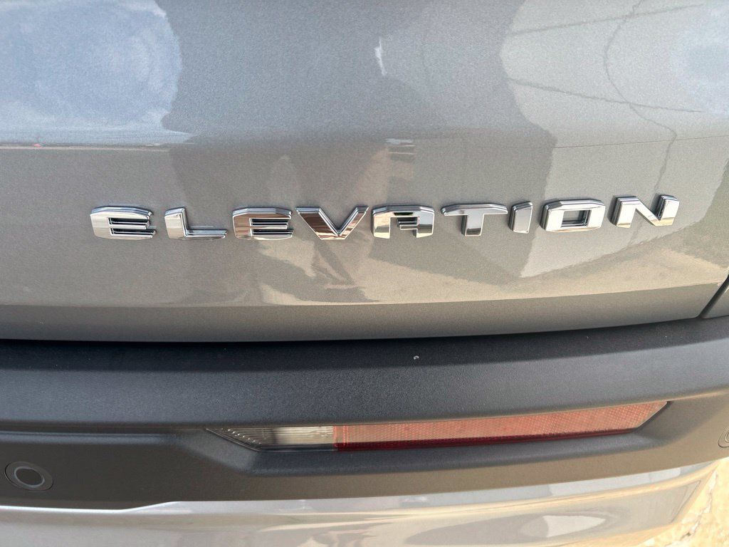 Used 2026 GMC Acadia Elevation FWD image 33