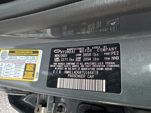 New 2026 Hyundai Elantra SE image 22