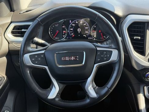 Used 2020 GMC Acadia SLT w/ Driver Alert Package II FWD image 22