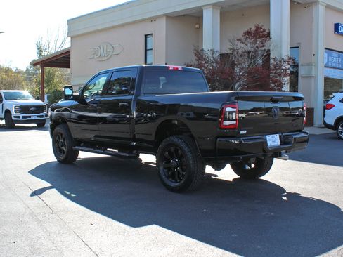 Used 2024 RAM 2500 Big Horn w/ Night Edition image 12