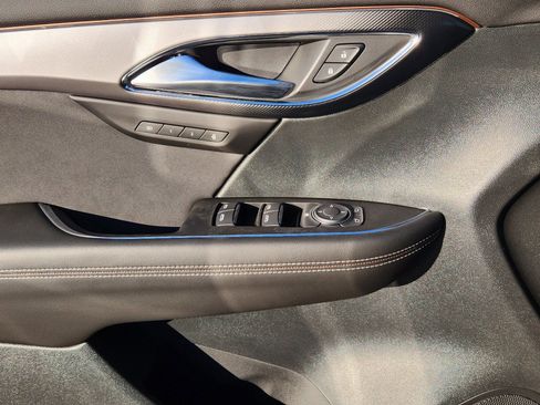 New 2025 Buick Envision Sport Touring image 27