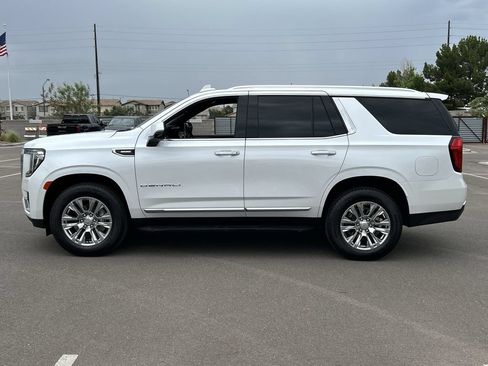 Used 2023 GMC Yukon Denali RWD image 5