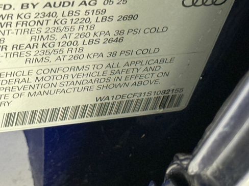 Certified 2025 Audi Q3 2.0T Premium w/ Convenience Package image 25