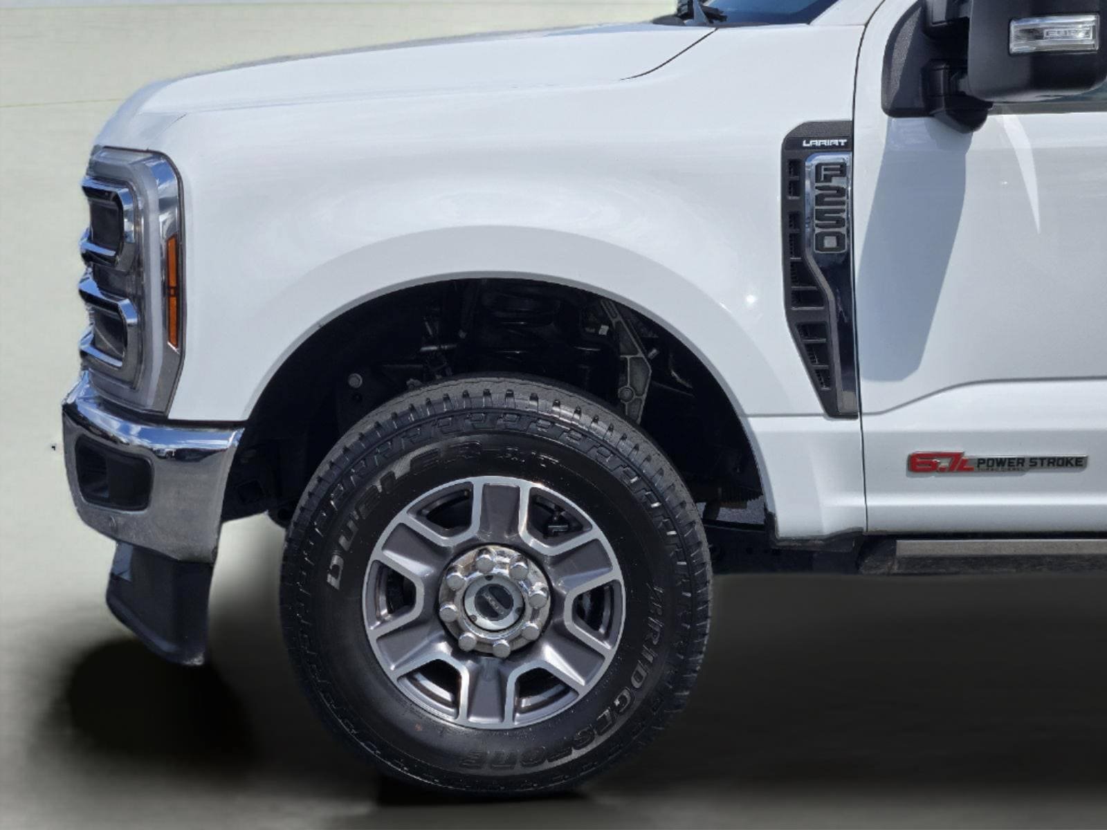 Used 2024 Ford F250 Lariat w/ Lariat Ultimate Package AWD/4WD image 9