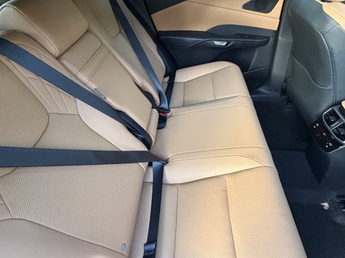 Certified 2025 Lexus RX 350 Premium w/ Accessory Package (Z1) FWD image 39