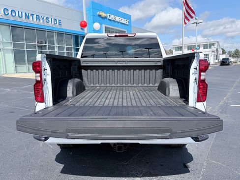 New 2026 Chevrolet Silverado 1500 Custom image 9