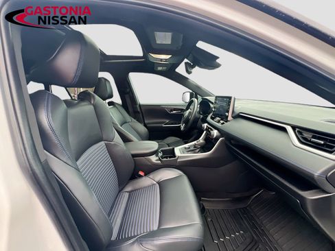 Used 2022 Toyota RAV4 XSE w/ XSE Grade Weather Package image 38