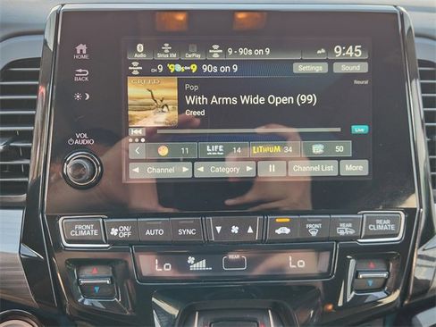 Used 2022 Honda Odyssey Elite image 16