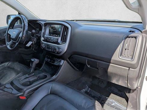 Used 2018 Chevrolet Colorado ZR2 w/ ZR2 Dusk Special Edition AWD/4WD image 18