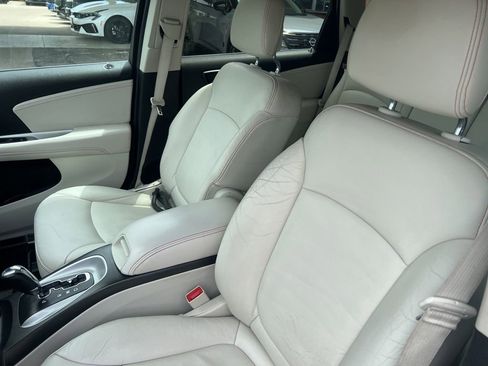 Used 2014 Dodge Journey Limited w/ Flexible Seating Group AWD/4WD image 5