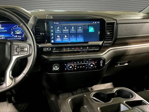 Used 2023 Chevrolet Silverado 1500 LT AWD/4WD image 10