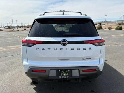 New 2026 Nissan Pathfinder Platinum FWD image 5