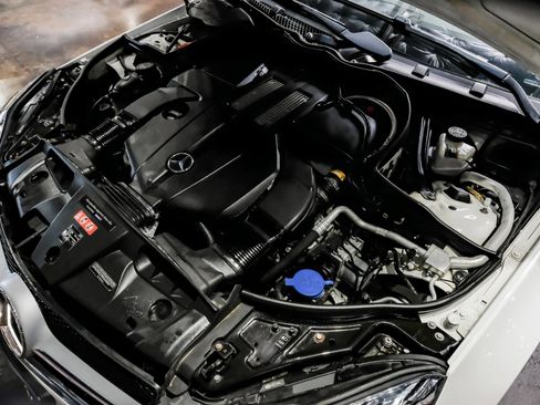 Used 2017 Mercedes-Benz E 400 4MATIC Coupe image 49