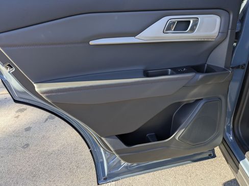 New 2026 Ford Explorer Active image 24