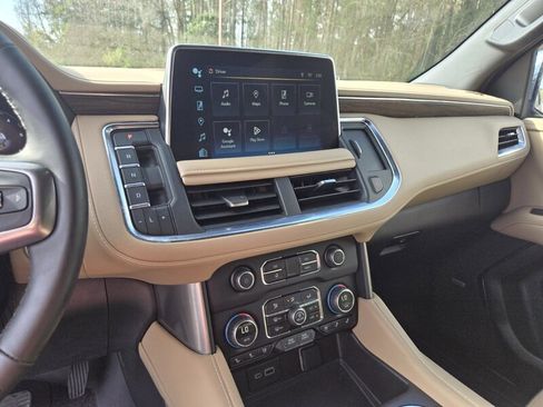 Used 2024 Chevrolet Tahoe Premier image 17