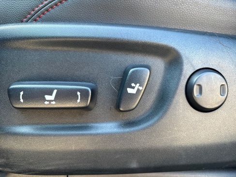 Used 2024 Toyota 4Runner TRD Off-Road Premium image 11