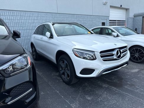 Used 2019 Mercedes-Benz GLC 300 image 5