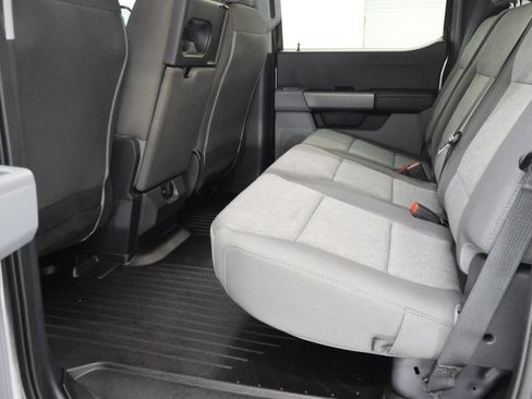 Used 2024 Ford F250 XL w/ STX Appearance Package AWD/4WD image 9