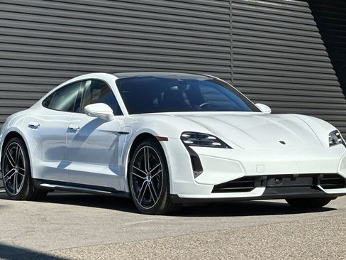 Certified 2025 Porsche Taycan Turbo image 10