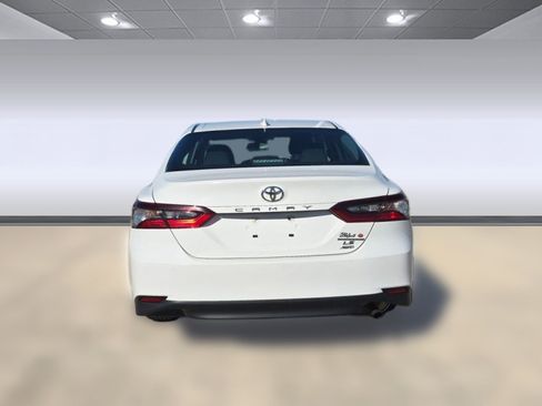 Used 2023 Toyota Camry LE w/ Cold Weather Package image 9