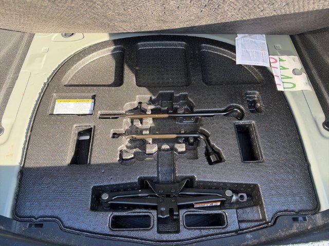 Used 2022 Toyota Camry XSE w/ Navigation Package FWD image 6