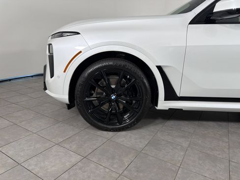 New 2027 BMW X7 xDrive40i w/ Executive Package AWD/4WD image 12