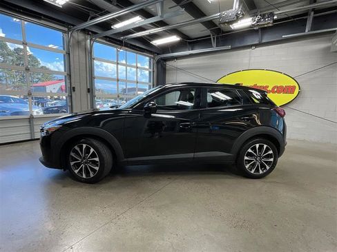 Used 2019 MAZDA CX-3 Touring image 2