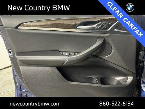 Used 2025 BMW X4 xDrive30i w/ Premium Package image 13