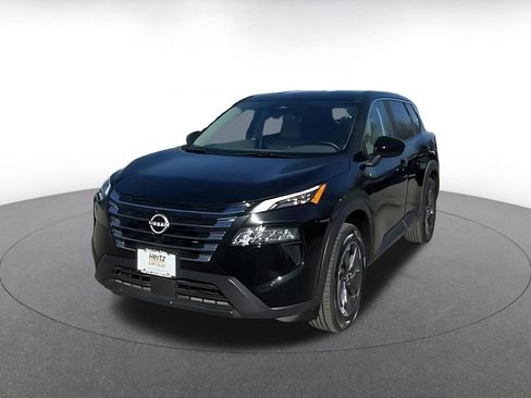 Used 2025 Nissan Rogue SV image 7