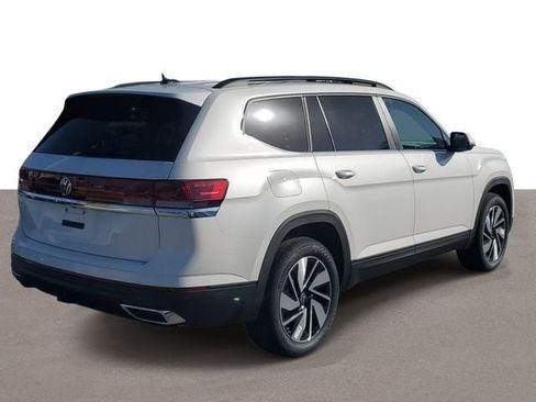 New 2026 Volkswagen Atlas SE FWD image 4