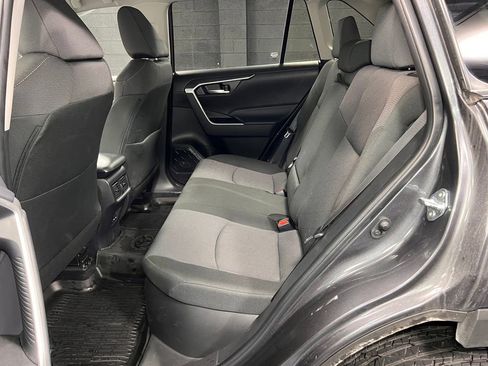 Used 2025 Toyota RAV4 XLE image 26