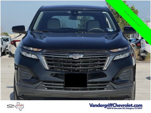 Used 2023 Chevrolet Equinox LS w/ Midnight Edition FWD image 6