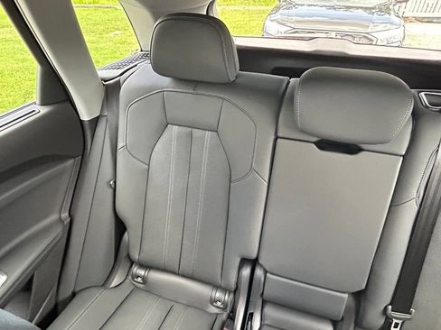 Certified 2025 Audi Q5 Prestige AWD/4WD image 13