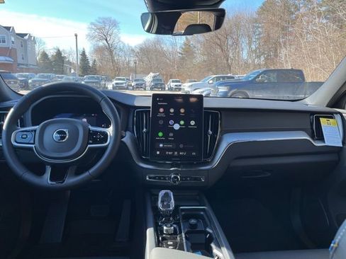 New 2026 Volvo XC60 B5 Ultra w/ Climate Package image 21