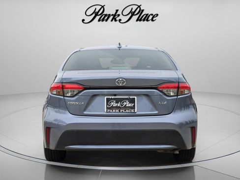 Used 2020 Toyota Corolla XLE FWD image 5