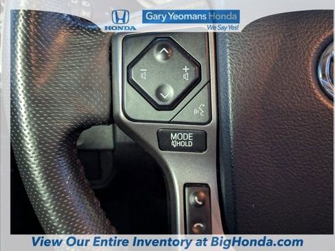 Used 2019 Toyota Tacoma SR5 image 21